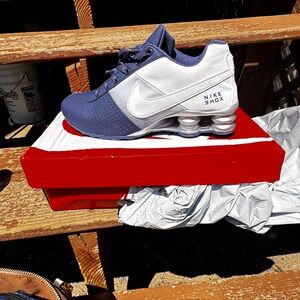 Nike Shox Women's Sneakers - Navy and White